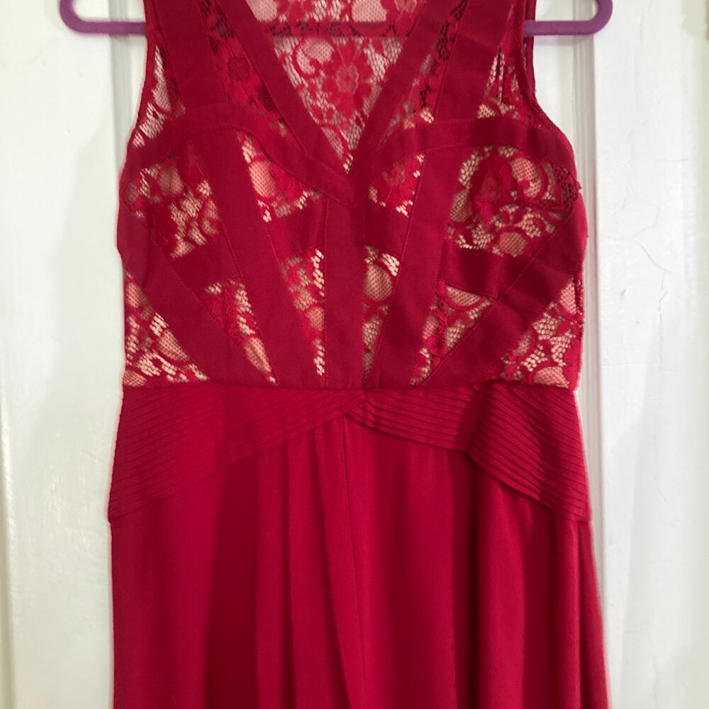 NWT Red Lace Detail Floor Length Formal Dress Size L Bridesmaid Gown - Picture 11 of 13